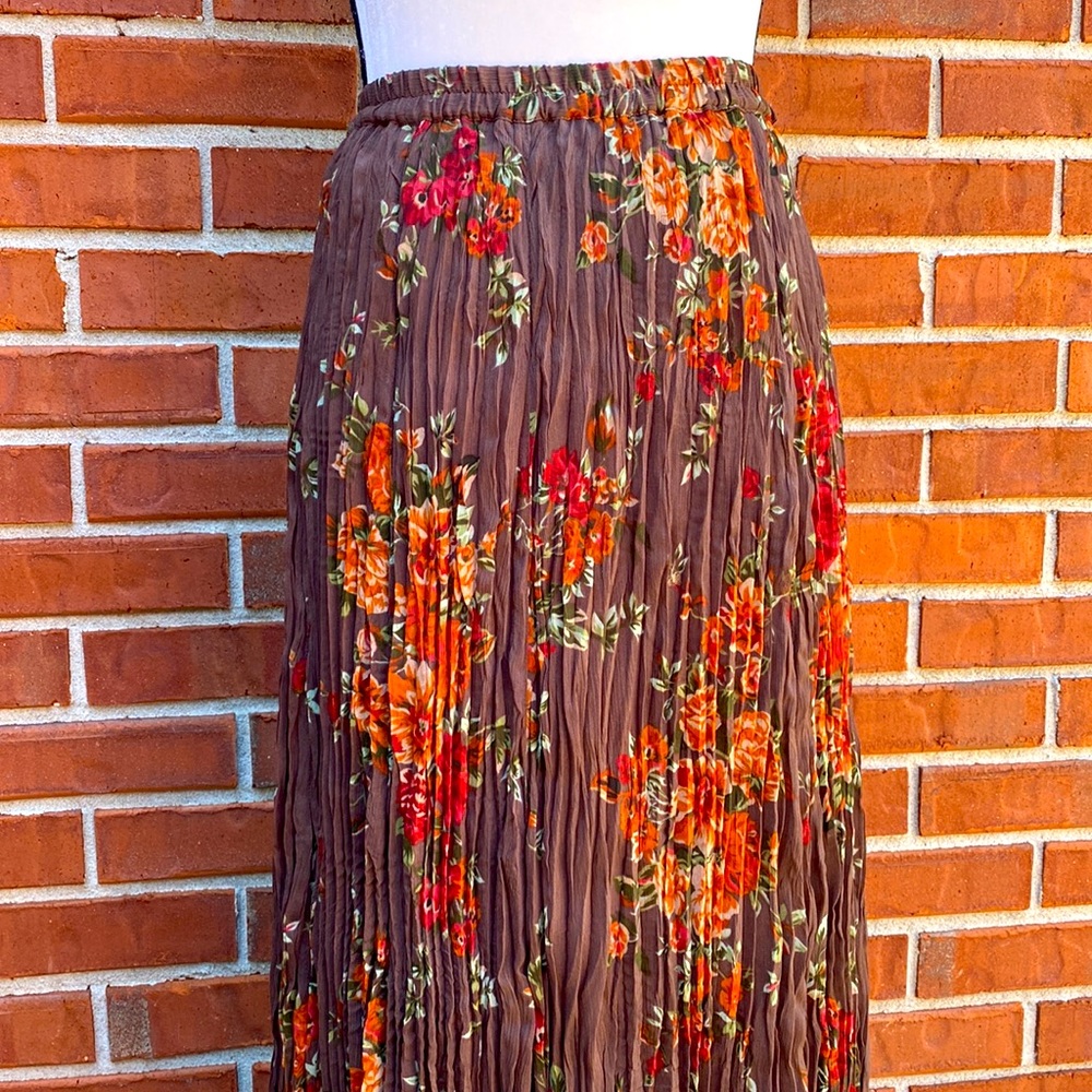 🌸Beautiful plated flower skirt